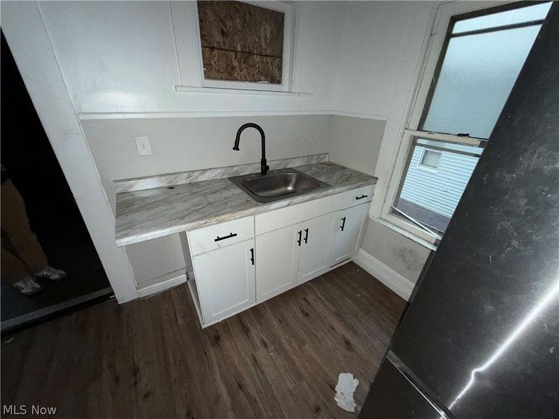 3185 W 58th Street, Cleveland, OH 44102 Photo 4