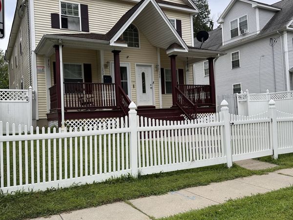 148-150 Enfield, Hartford, CT 06112