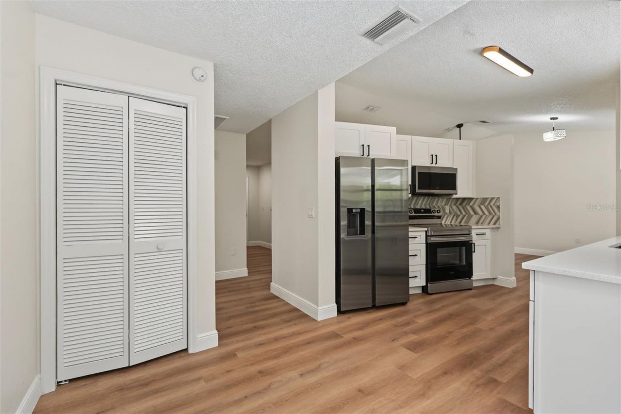 3040 Bayshore Drive, Spring Hill, FL 34608 Photo