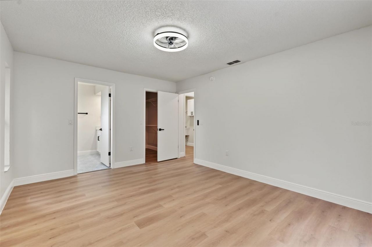 3040 Bayshore Drive, Spring Hill, FL 34608 Photo