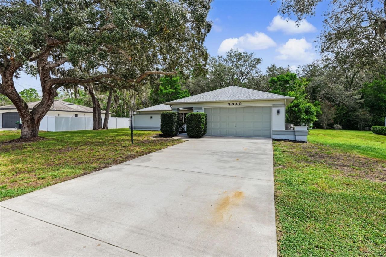 3040 Bayshore Drive, Spring Hill, FL 34608 Photo