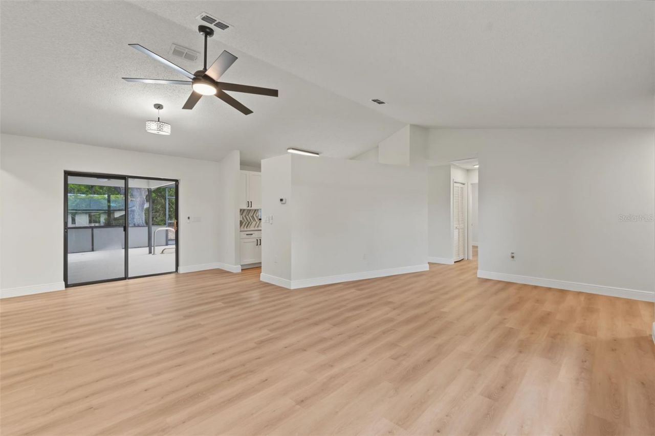 3040 Bayshore Drive, Spring Hill, FL 34608 Photo