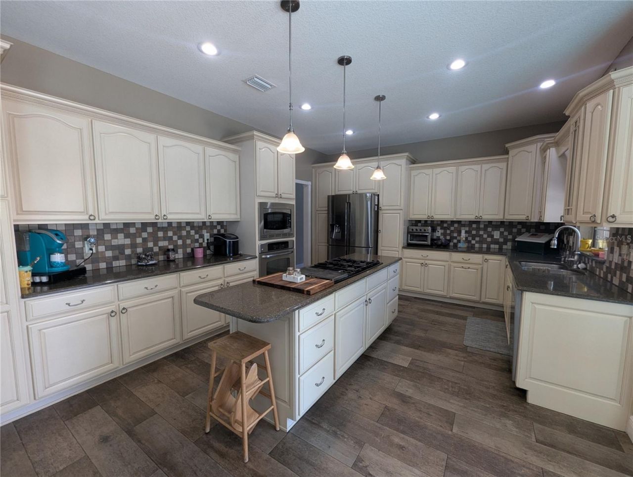 556 NW Fern Drive, Crystal River, FL 34428 Photo