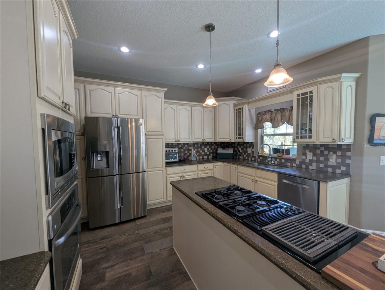 556 NW Fern Drive, Crystal River, FL 34428 Photo