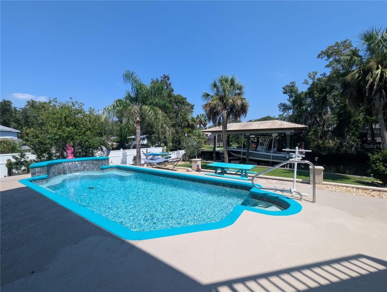 556 NW Fern Drive, Crystal River, FL 34428 Photo