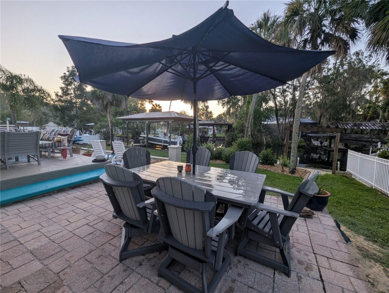 556 NW Fern Drive, Crystal River, FL 34428 Photo