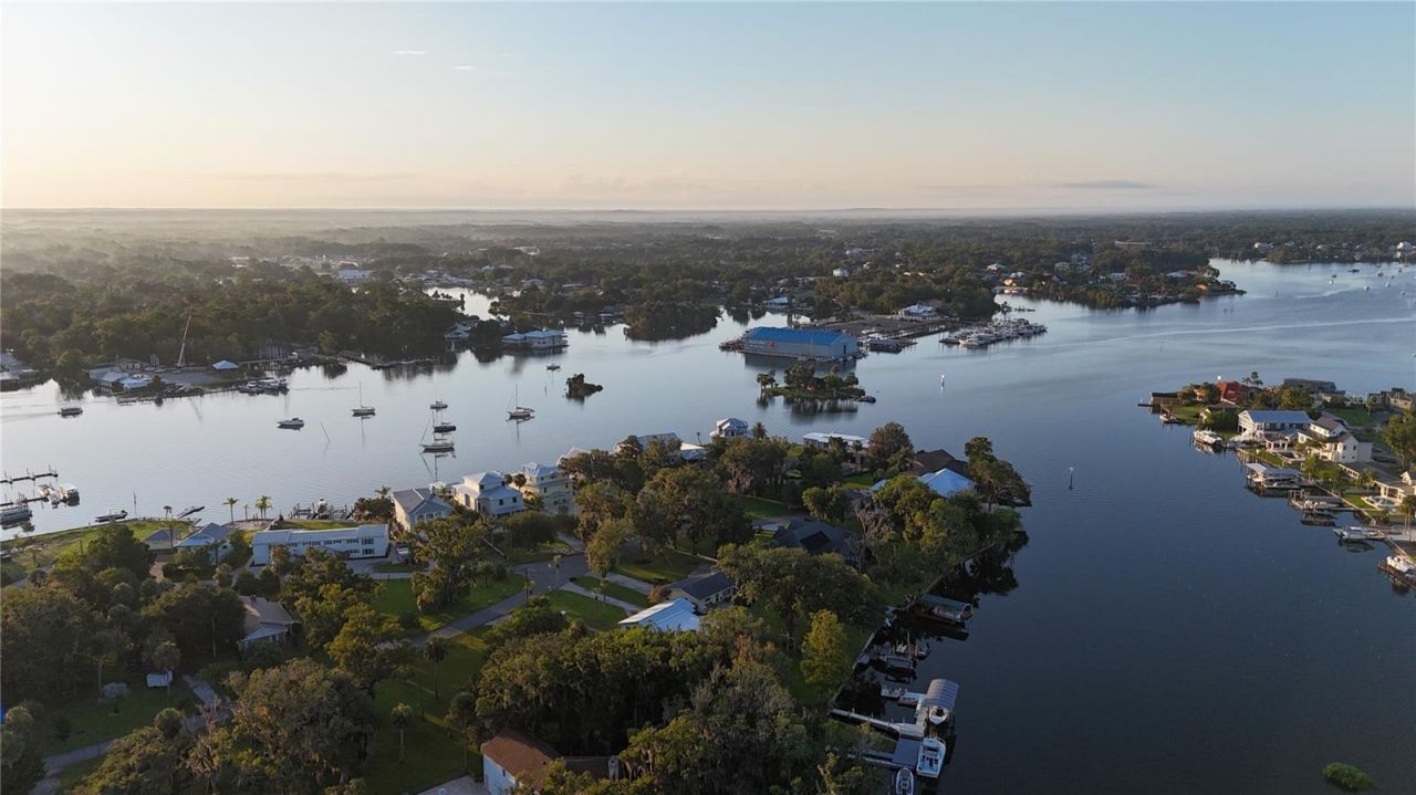 556 NW Fern Drive, Crystal River, FL 34428 Photo
