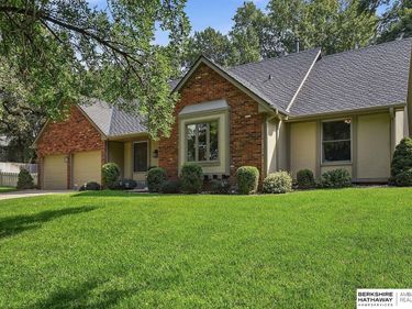 3505 S 95th Street, Omaha, NE 68124