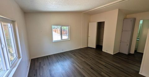 2710 Larkspur Street, Reno, NV 89512 Photo