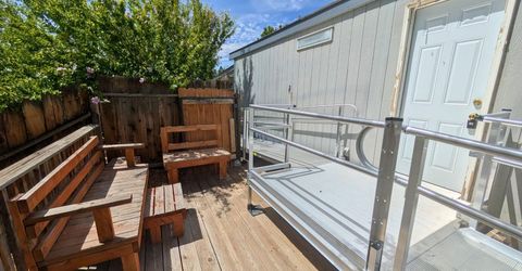 2710 Larkspur Street, Reno, NV 89512 Photo