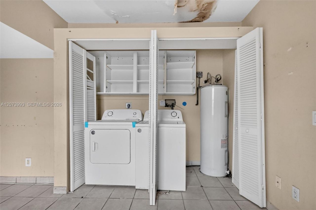 253 NE 211th Ter , Miami, FL 33179 Photo