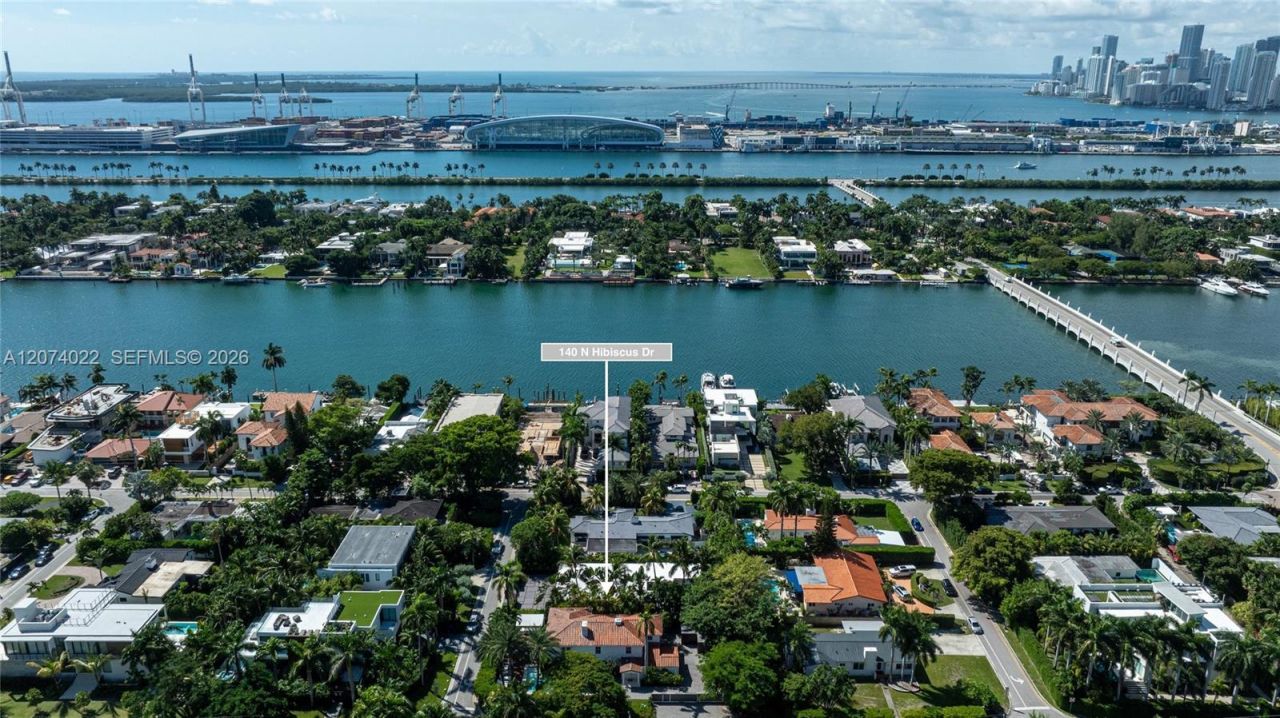 140 N Hibiscus Dr , Miami Beach, FL 33139 Photo