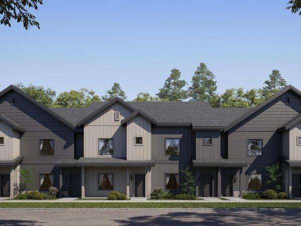 8273 W Latte Ln, Garden City, ID 83714