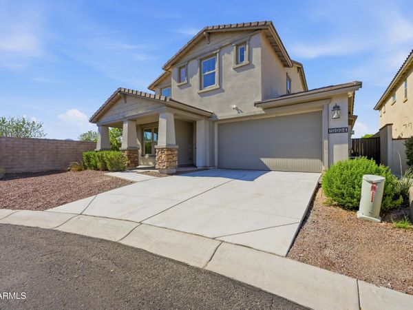 19994 W GLENROSA Avenue, Litchfield Park, AZ 85340