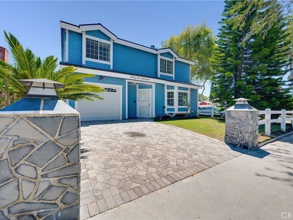 3304 Lewis, Signal Hill, CA 90755