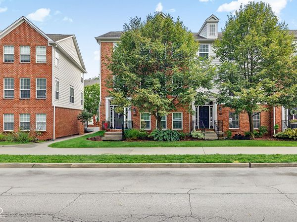 1098 Cavendish Drive, Carmel, IN 46032