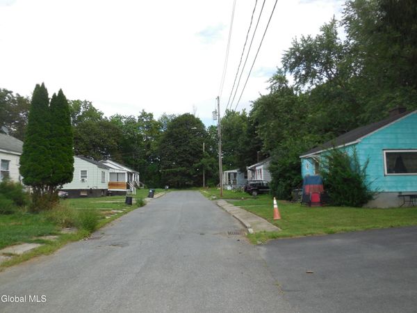 1-6 Pleasant Place, Canajoharie, NY 13317