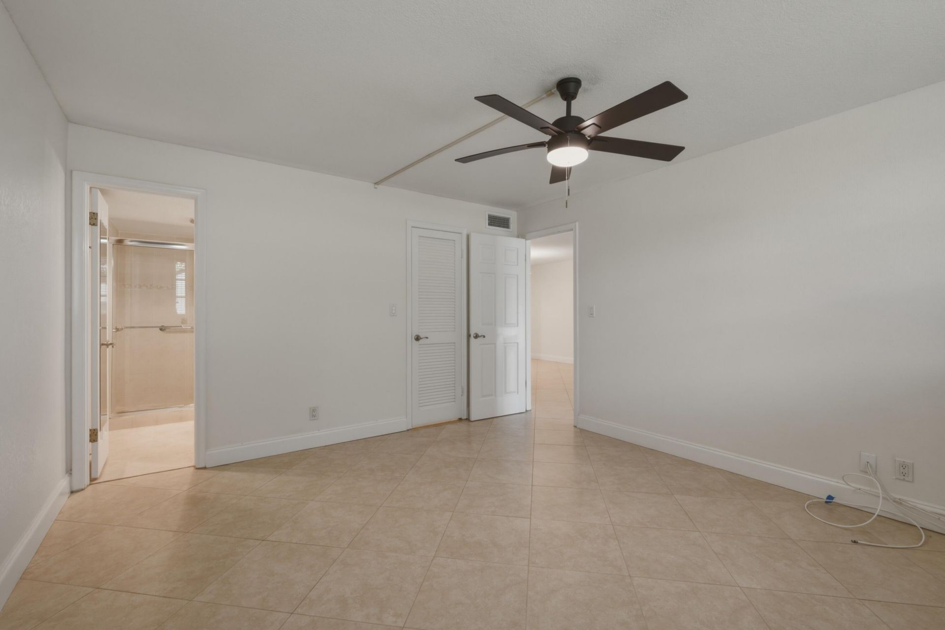 681 S Hollybrook Drive, Unit 109, Pembroke Pines, FL 33025 Photo