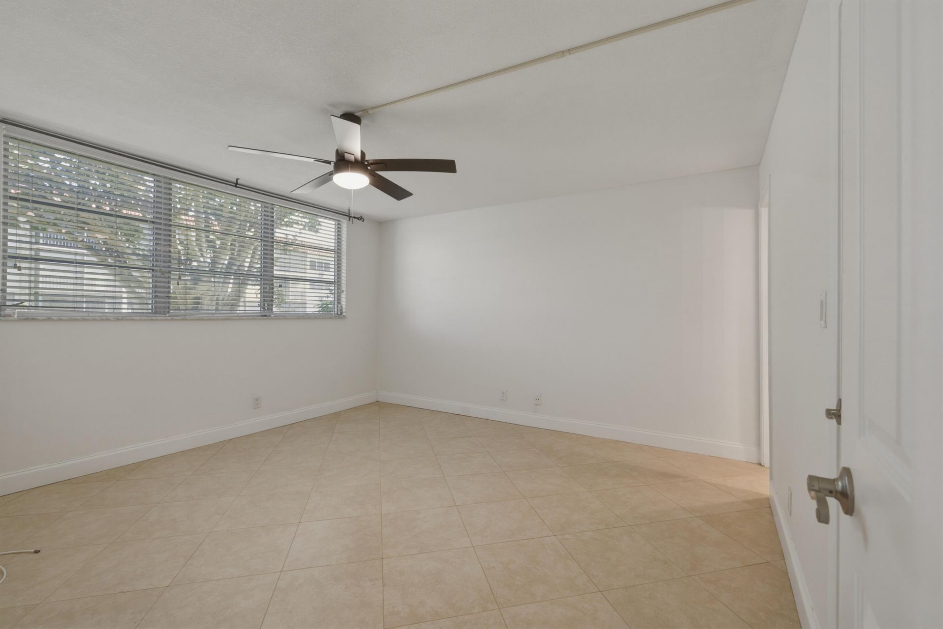 681 S Hollybrook Drive, Unit 109, Pembroke Pines, FL 33025 Photo