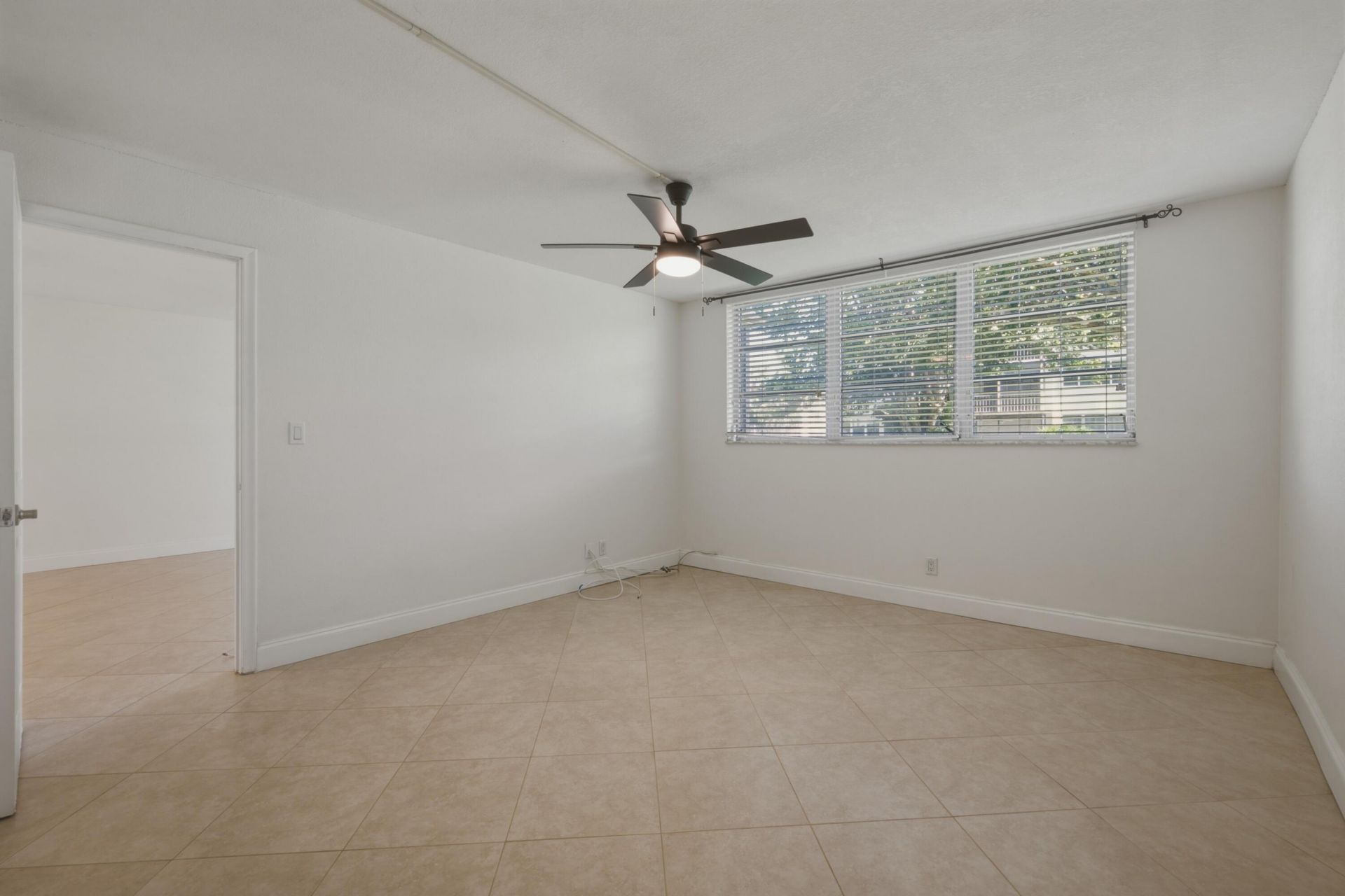 681 S Hollybrook Drive, Unit 109, Pembroke Pines, FL 33025 Photo