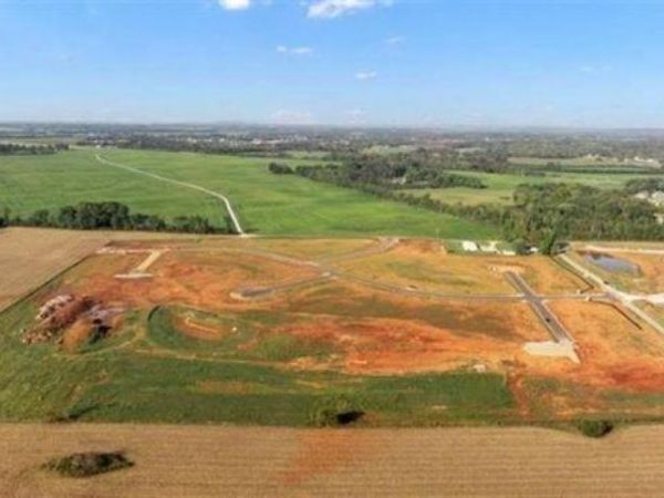 7237 Station Drive , Bowling Green, KY 42104