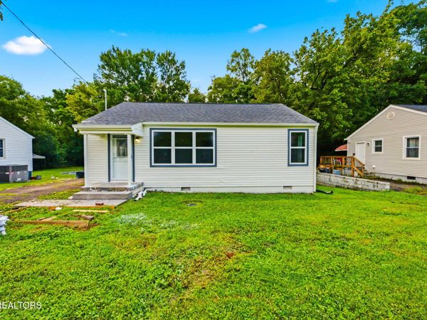 3102 Boright Drive, Knoxville, TN 37917