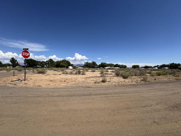 2 Francesca Court , Los Lunas, NM 87031