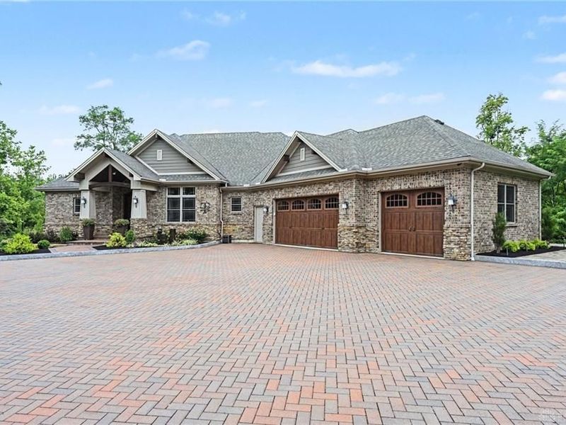 1214 E Lower Springboro Road, Lebanon, OH 45036 Photo 2
