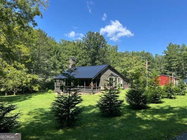 581 N Garrett Branch Road, Ellijay, GA 30536