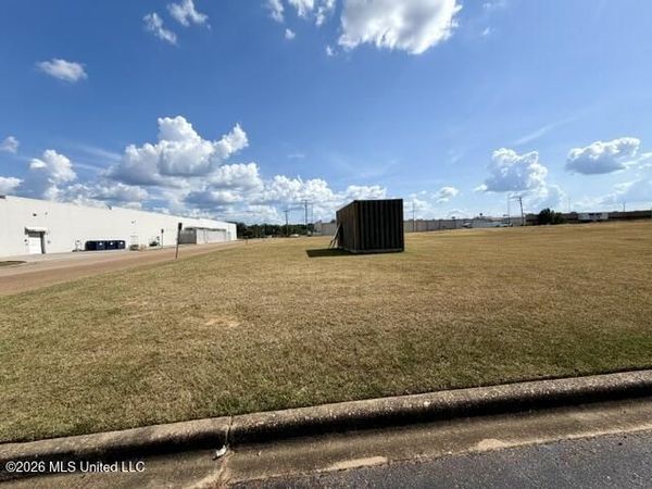 00 Mall Drive, McComb, MS 39648