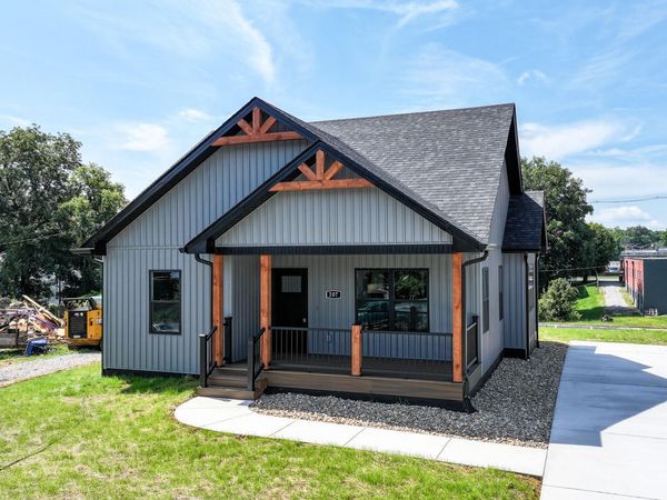 207 Hall Street, Greeneville, TN 37745