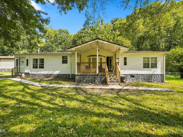 3190 Mabe Stanleytown Road, Duffield, VA 24244