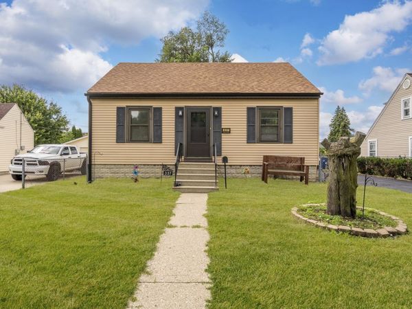 337 E Palmer Avenue , Northlake, IL 60164