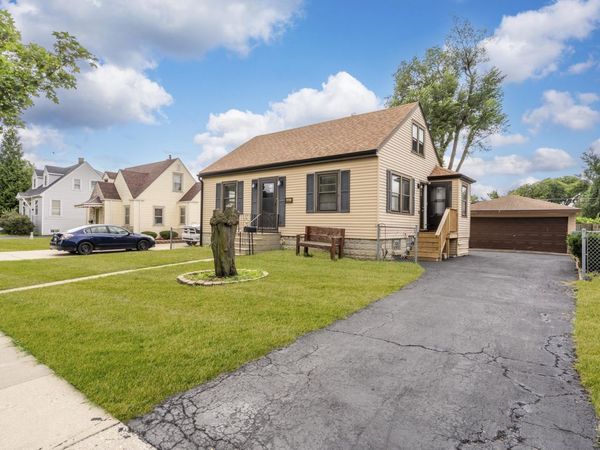 337 E Palmer Avenue, Northlake, IL 60164