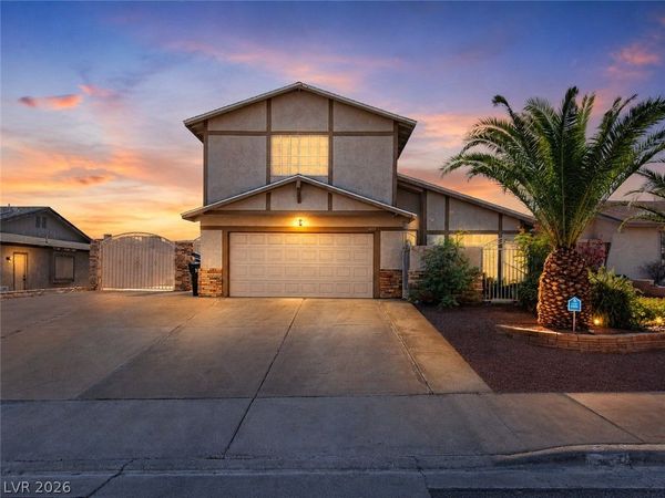 737 Brick Drive, Henderson, NV 89002