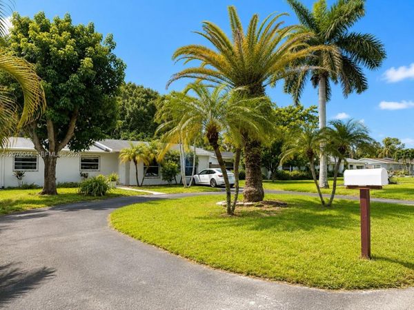 1720 SW 4th St , Unit 1720, Fort Lauderdale, FL 33312