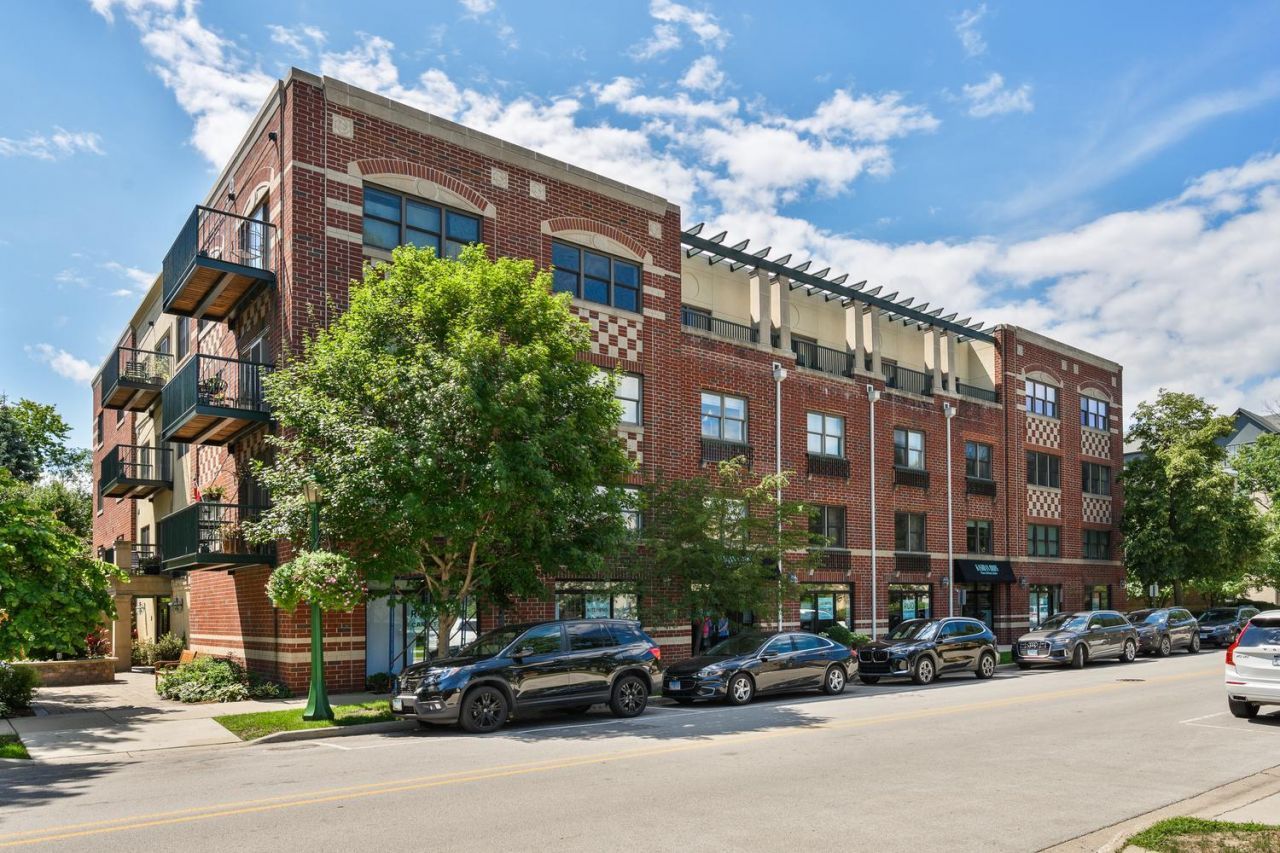 1107 Greenleaf Avenue , Unit 3G, Wilmette, IL 60091 Main Photo