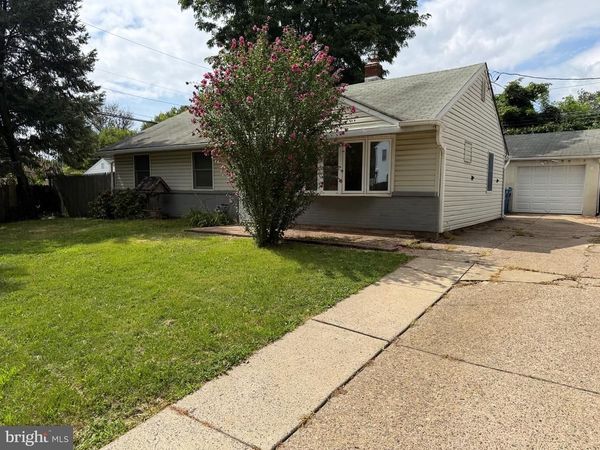 2718 BELLVIEW DRIVE , BENSALEM, PA 19020