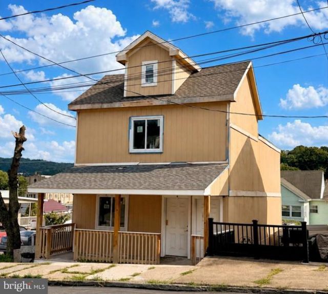 1002 W WALNUT STREET , COAL TOWNSHIP, PA 17866