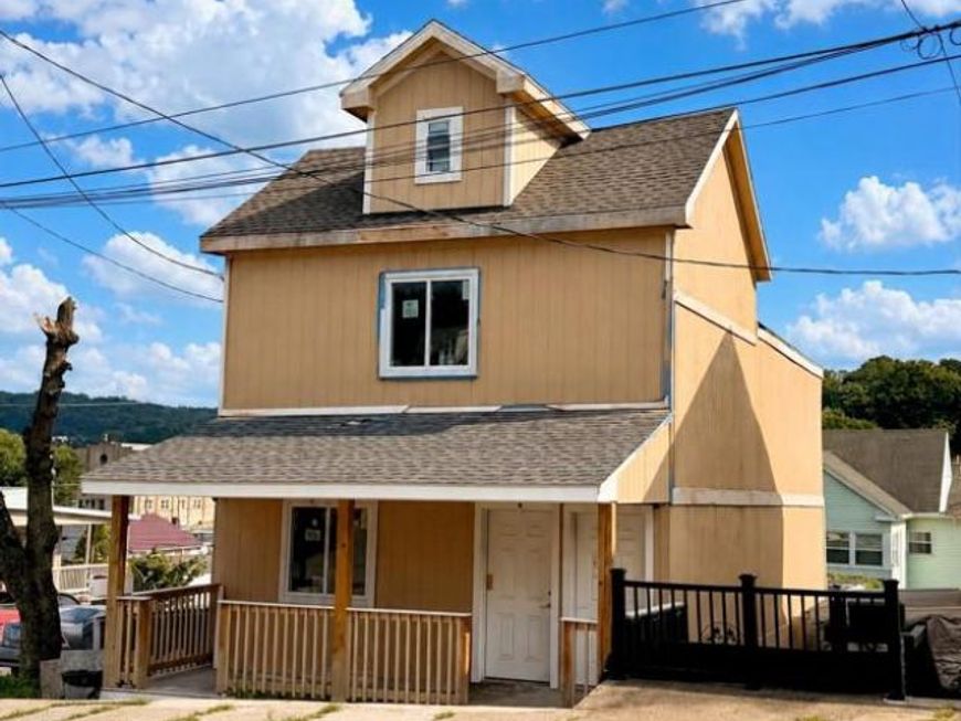 1002 W Walnut Street , Coal Township, PA 17866 Main Photo