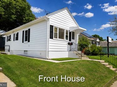1425 HARDING AVENUE, HERSHEY, PA 17033