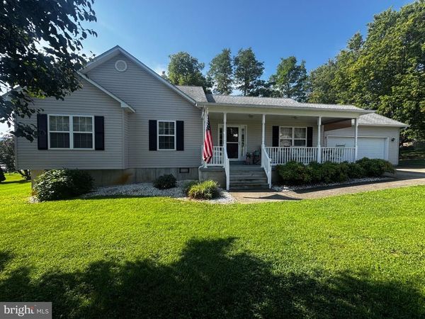 91 PIN OAK COURT, MAURERTOWN, VA 22644