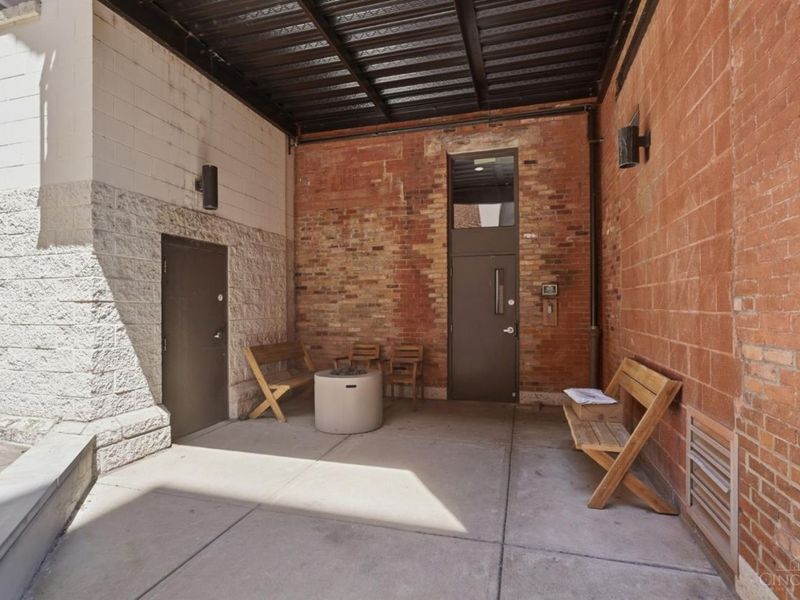 214 E Fourteenth Street, Unit 3B, Cincinnati, OH 45202 Photo 5