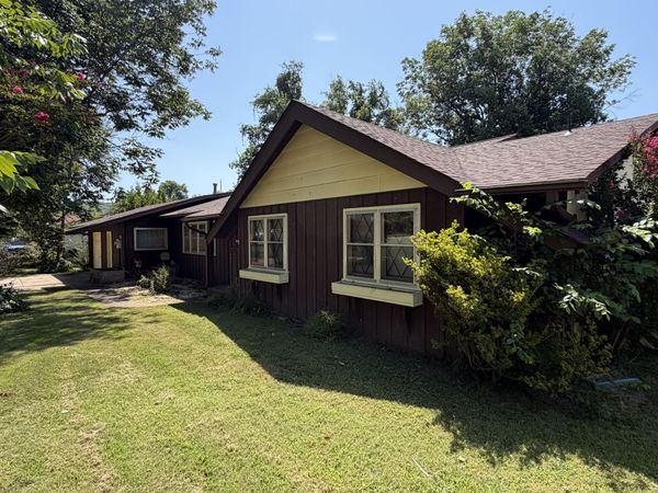 403 Luin Street , Van Buren, MO 63965