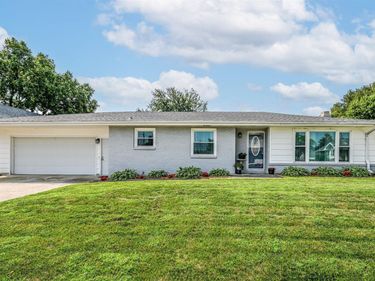 54 3RD Street, WOODBINE, IA 51579