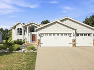 2715 32nd Street S Fargo, ND 58103