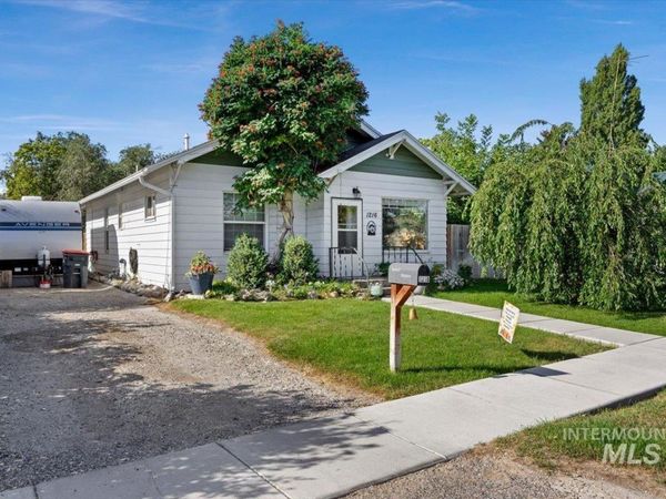 1216 10th Ave E, Twin Falls, ID 83301