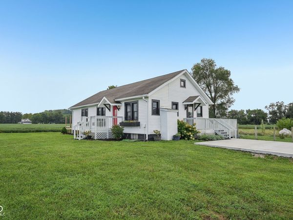 2225 Cramertown, Martinsville, IN 46151
