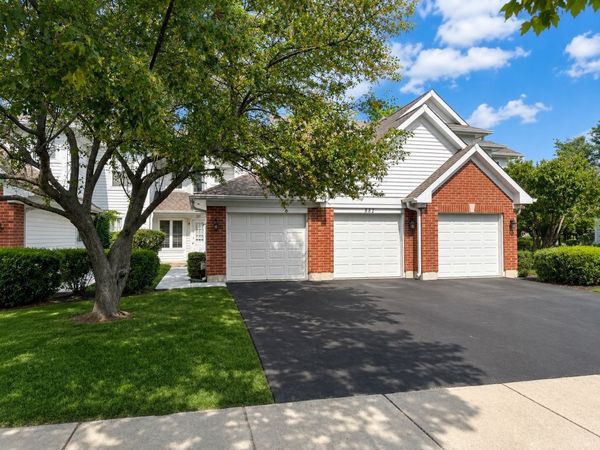 882 Nelli Court , Unit 109, Naperville, IL 60563