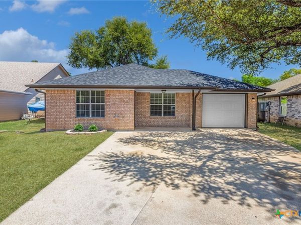 1107 E Avenue M, Belton, TX 76513